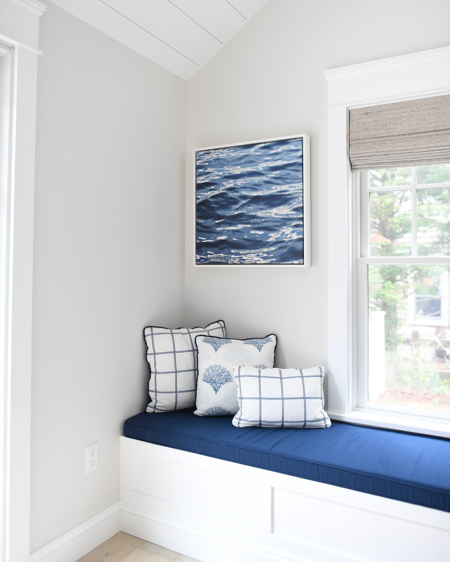 + | SLS26 | 30x30 Silver Seas